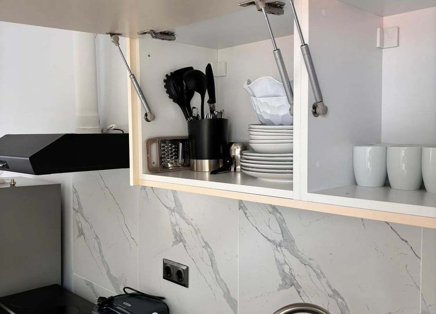 Seascape Terrace Apartments Kallithea
