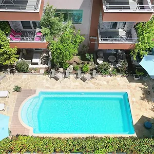 3* Aparthotel Er.zo Summer